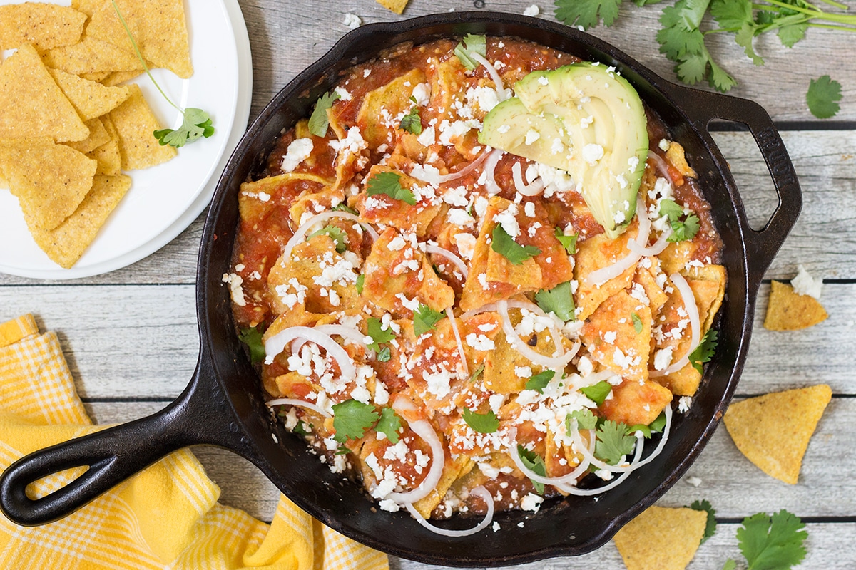 How to Make Chilaquiles Rojos in a Flash - Cooking The Globe