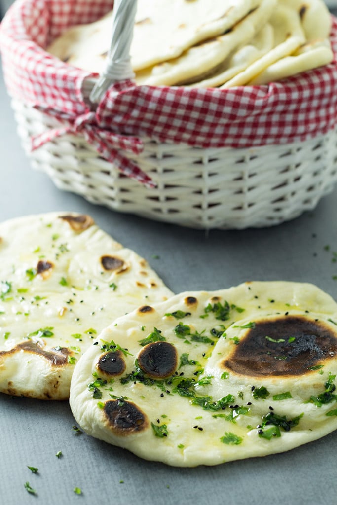 How to make Naan bread at home + authentic Indian recipe #indian #bread | cookingtheglobe.comHow to make Naan bread at home + authentic indian recipe #indian #bread | cookingtheglobe.com