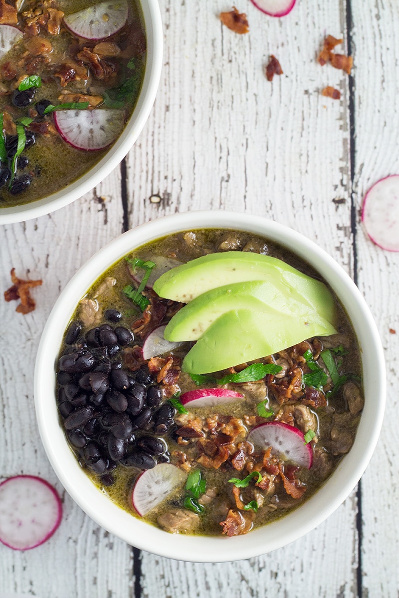 Carne en su Jugo is a flavorful Mexican soup filled with beef, bacon, beans, tomatillos and veggies! | cookingtheglobe.com