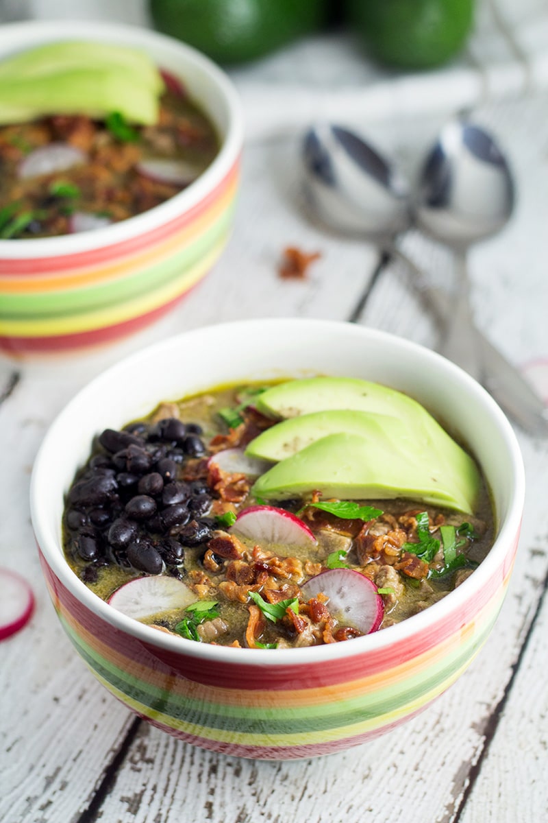 Carne en su Jugo is a flavorful Mexican soup filled with beef, bacon, beans, tomatillos and veggies! | cookingtheglobe.com