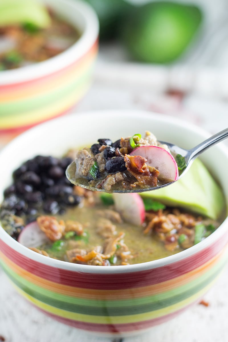 Carne en su Jugo is a flavorful Mexican soup filled with beef, bacon, beans, tomatillos and veggies! | cookingtheglobe.com
