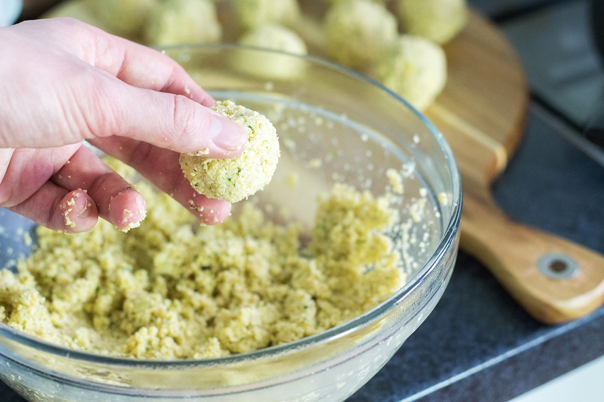 Wondering how to make falafel at home? Check out our comprehensive guide on this Middle Eastern appetizer + the authentic recipe! | cookingtheglobe.com