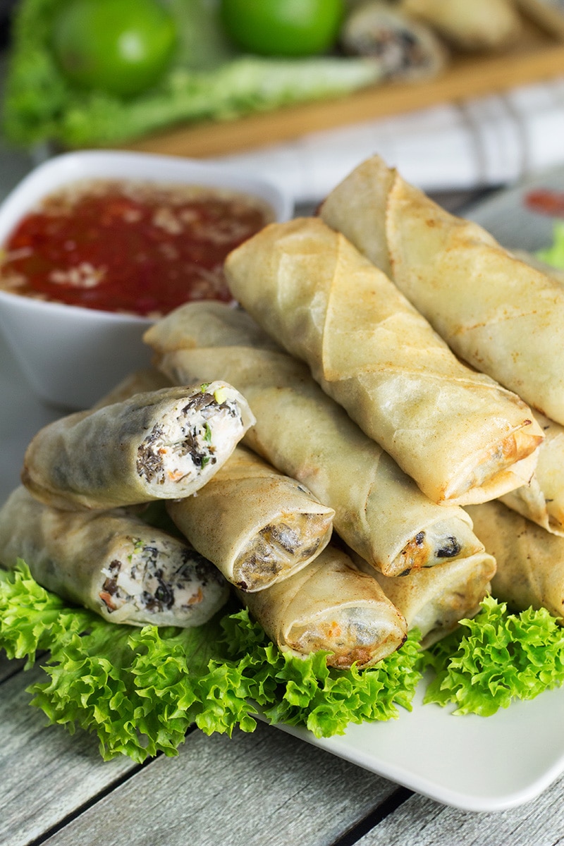 These Vietnamese egg rolls, called Cha Gio, together with the Nuoc Cham dipping sauce make a perfect party appetizer! | cookingtheglobe.com