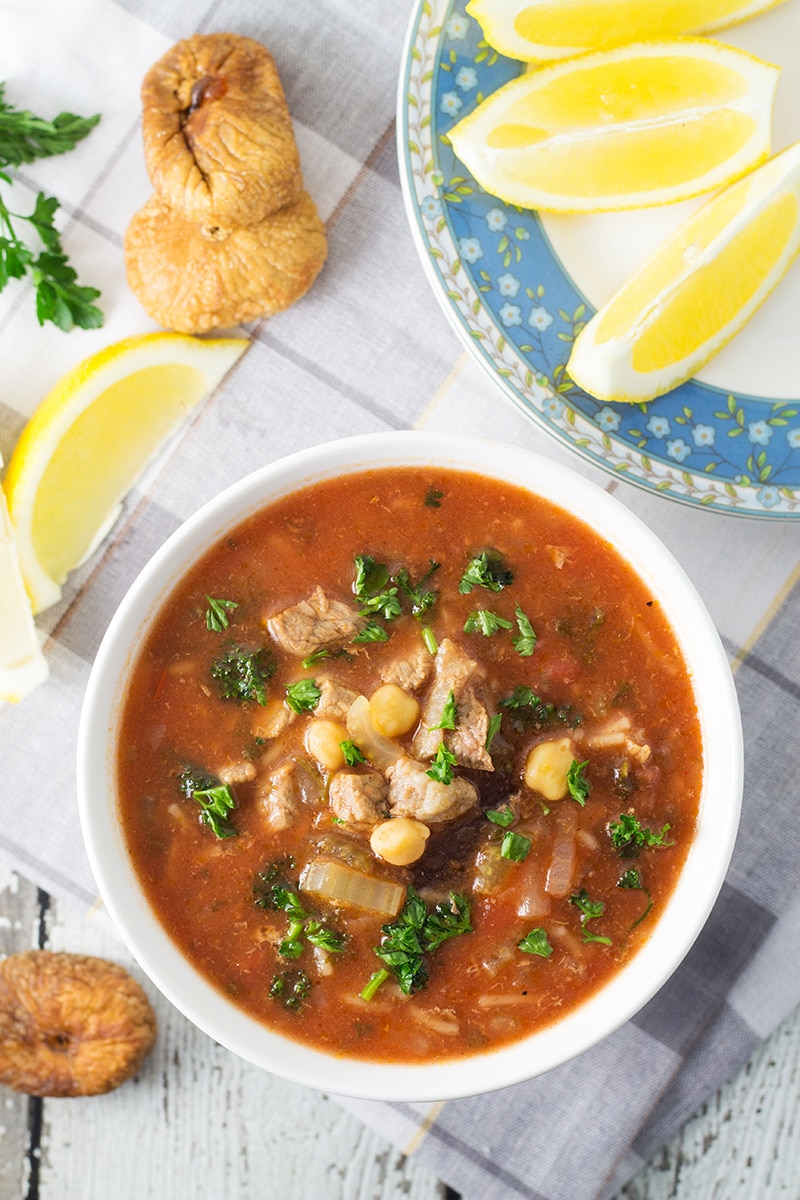 Harira soup comes from Morocco and combines beef, chickpeas, plenty of tomatoes, a few herbs and of course spices! | cookingtheglobe.com