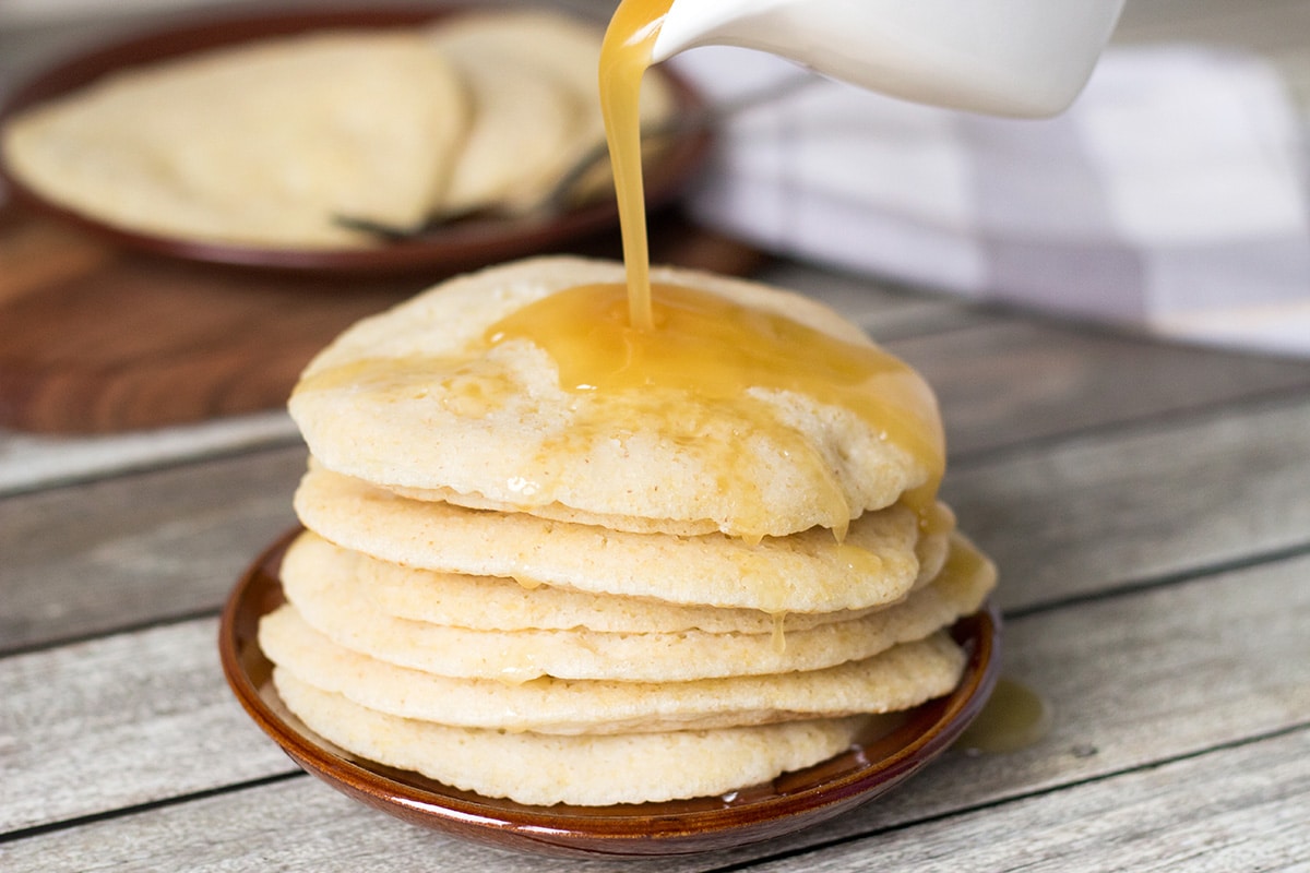 These Moroccan pancakes (Baghrir) are unique in terms of the taste and appearance! You just have to try them! | cookingtheglobe.com