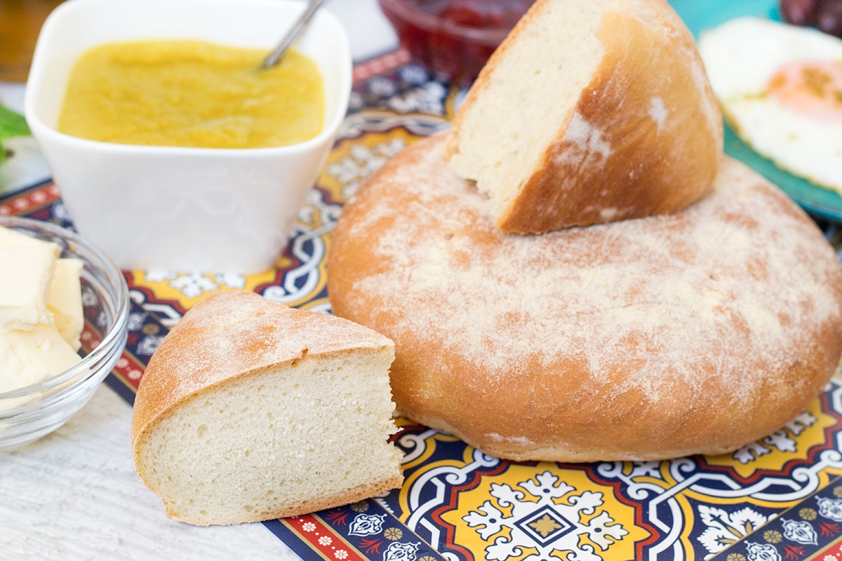 A look at the traditional Moroccan breakfast which features bread, semolina pancakes, fried eggs and the famous mint tea! | cookingtheglobe.com