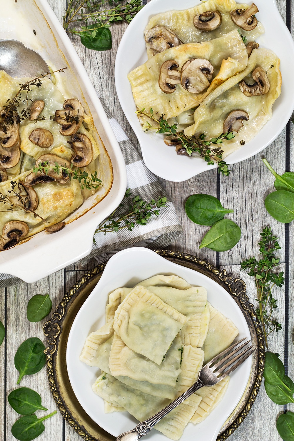 Maultaschen is a German version of Italian ravioli dumplings, only way bigger. This recipe features two different fillings: a traditional and a modern one! | cookingtheglobe.com