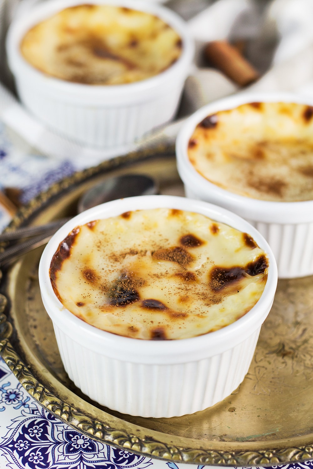 Creamy, rich, and melting in your mouth, this Turkish Rice Pudding (Sütlaç) can be served either warm or chilled. A perfect light dessert for any time of the day! | cookingtheglobe.com