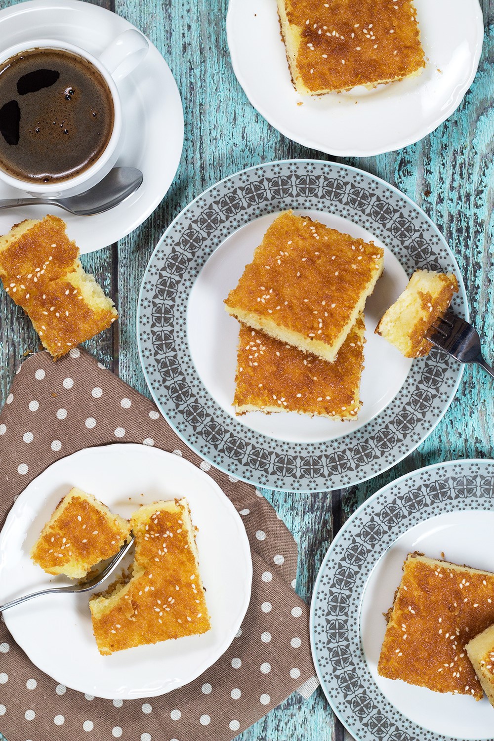 Quesadilla Salvadoreña - Salvadoran Sweet Cheese Bread