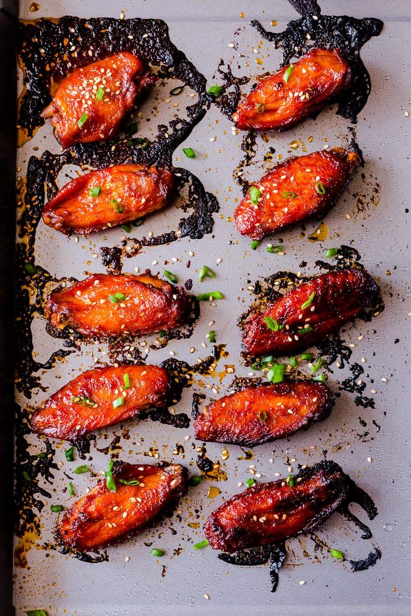 24 ridiculously addictive Gochujang recipes to enjoy this sweet and spicy Korean chili paste! #Korean #Asian #spicy | cookingtheglobe.com