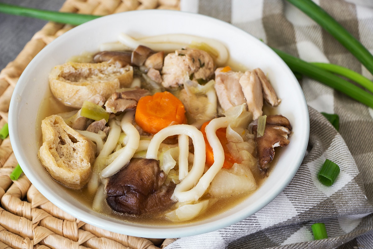 Chanko Nabe is a filling stew usually eaten by sumo wrestlers in Japan. Cooked in a flavorful broth and packed with protein and veggies, it's super healthy and comforting! | cookingtheglobe.com