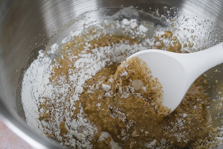 Making Ghriba dough