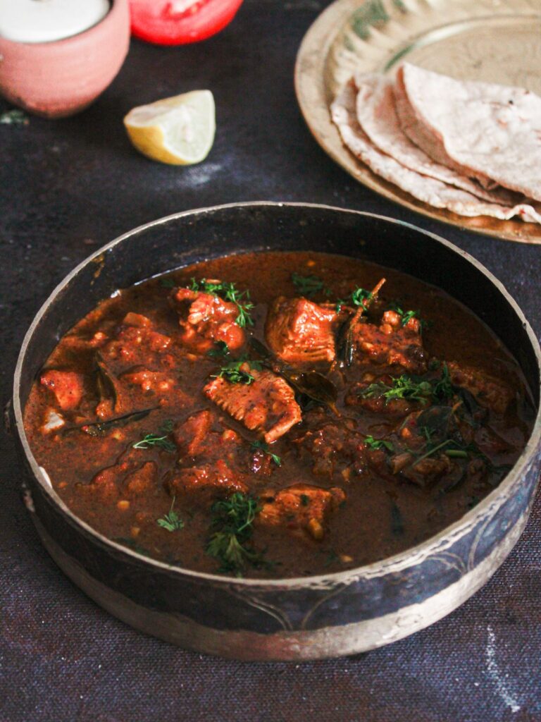 Madras Chicken Curry: Quickest Indian Curry Recipe - Cooking The Globe