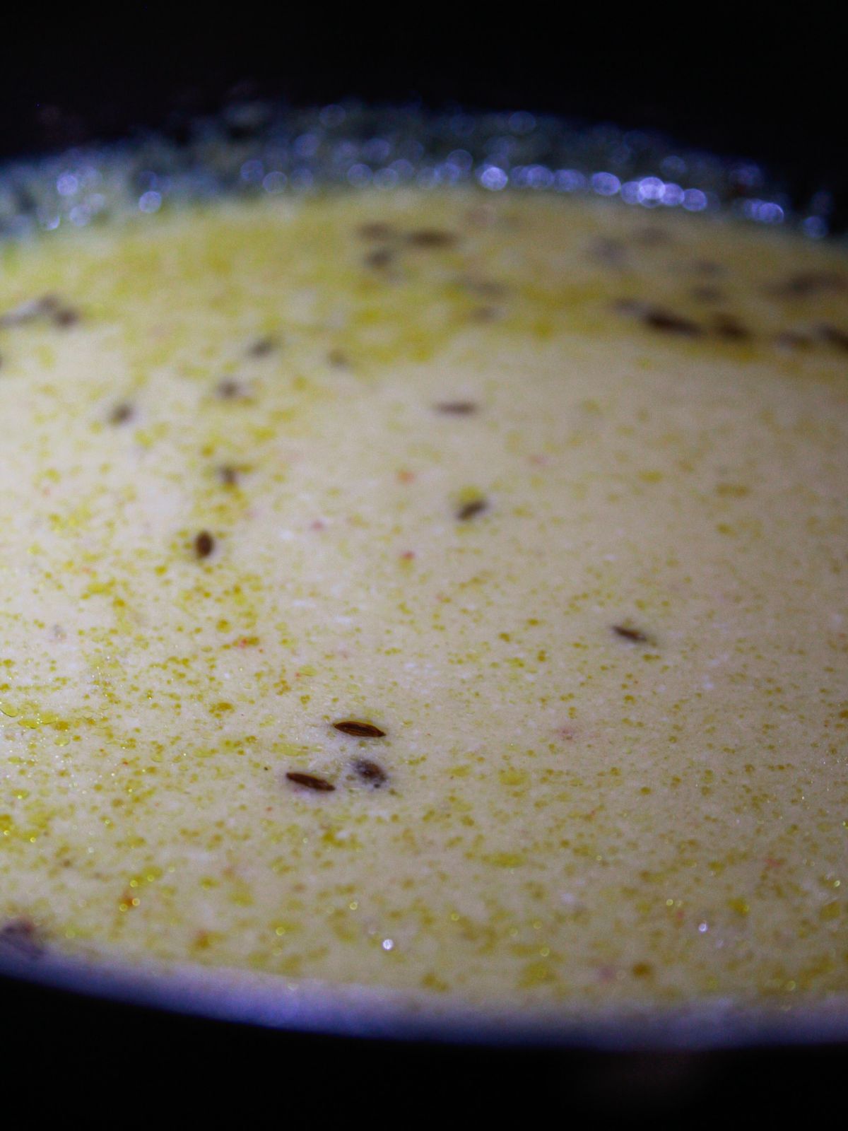 Add kadhi mix with the tampering
