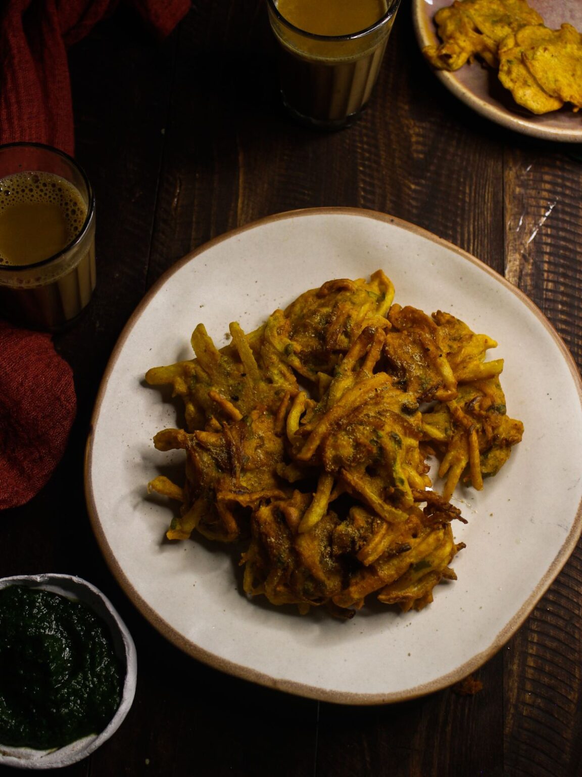 Aloo Pyaz Pakoras Onion and Potato Fritters Cooking The Globe