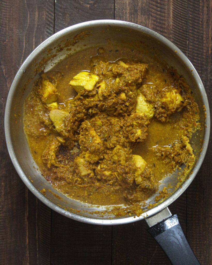 Simple Indian Chicken Curry - Cooking The Globe