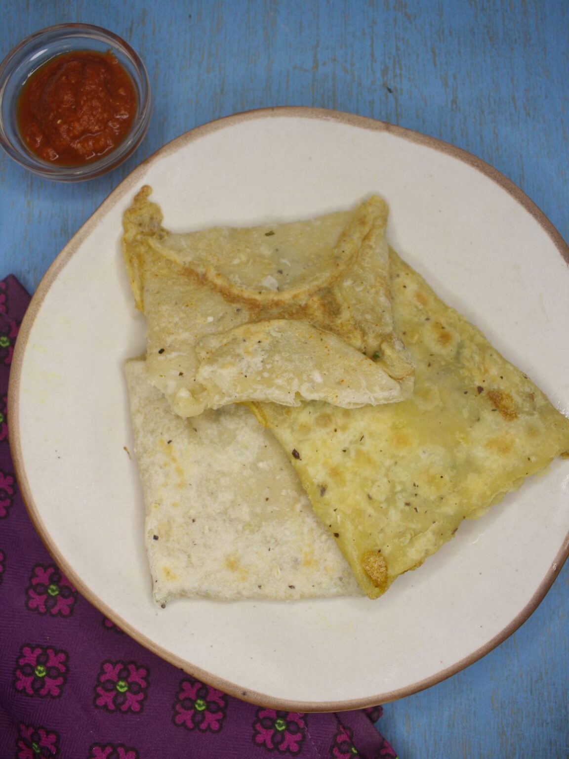 Egg Rotti Rost Crispy Sri Lankan Egg Roti - Cooking The Globe