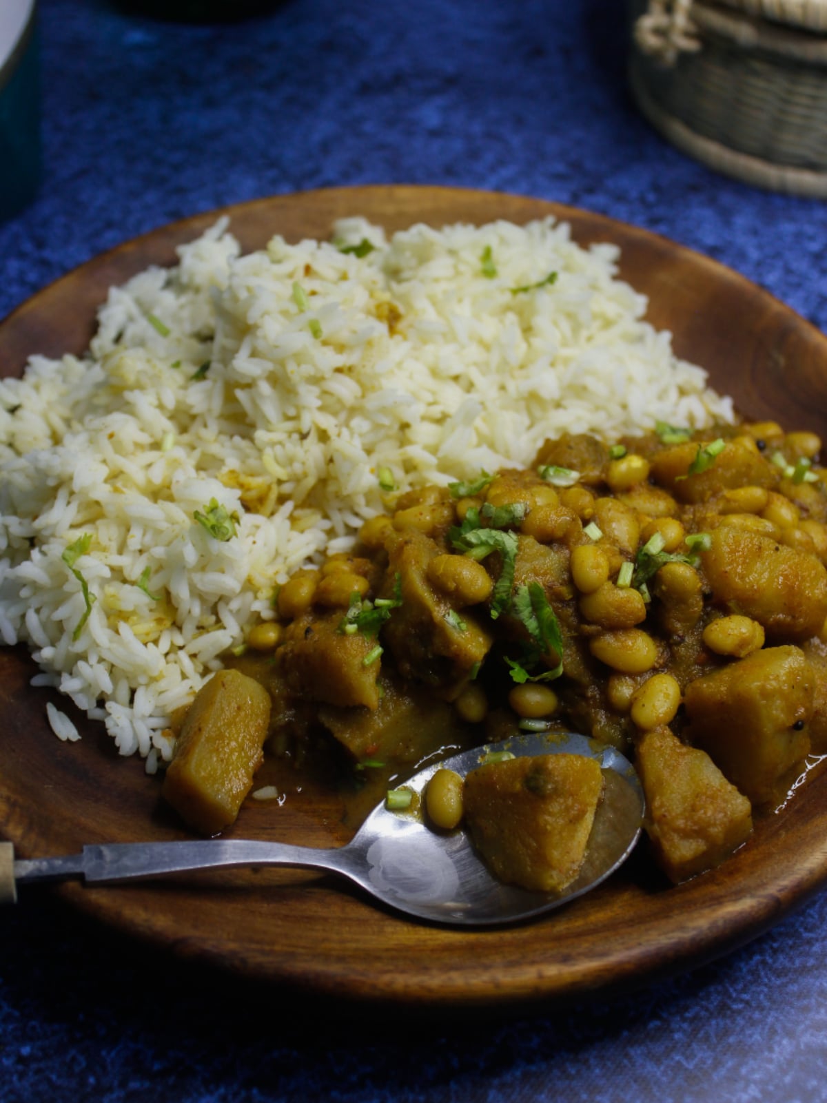 Serve hot Black-Eyed Pea Curry with rice