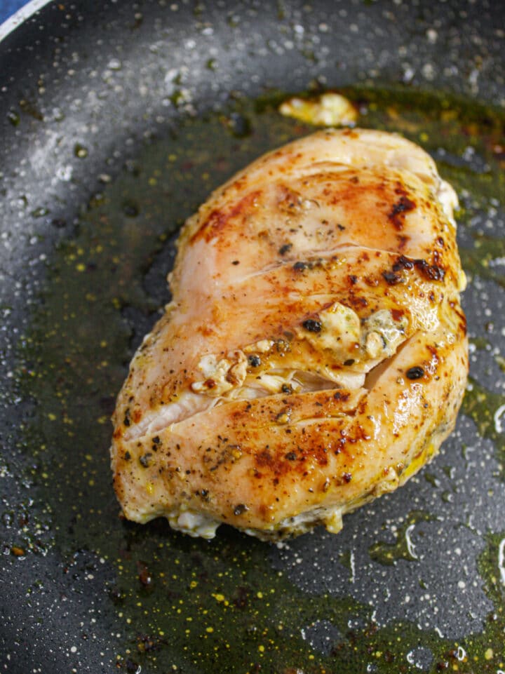 Chicken Breast With Creamy Mushroom Sauce Recipe