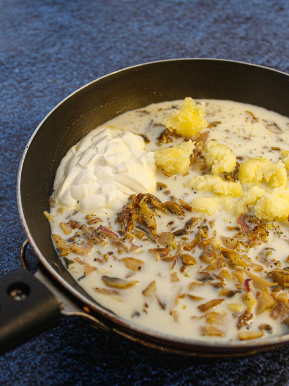 Chicken Breast With Creamy Mushroom Sauce Recipe