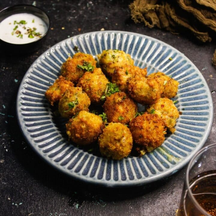 Delicious Punjabi Egg Curry Recipe - Cooking The Globe