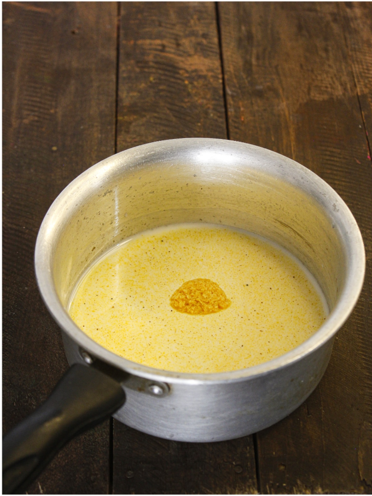 Add Ginger (mashed) to the milk